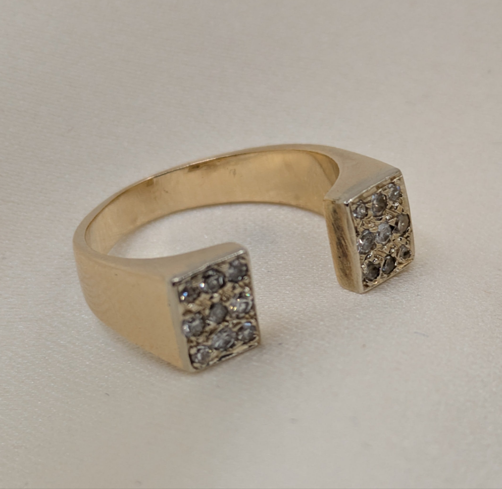 Estate 14k Gold and Diamond Ring size 5.5