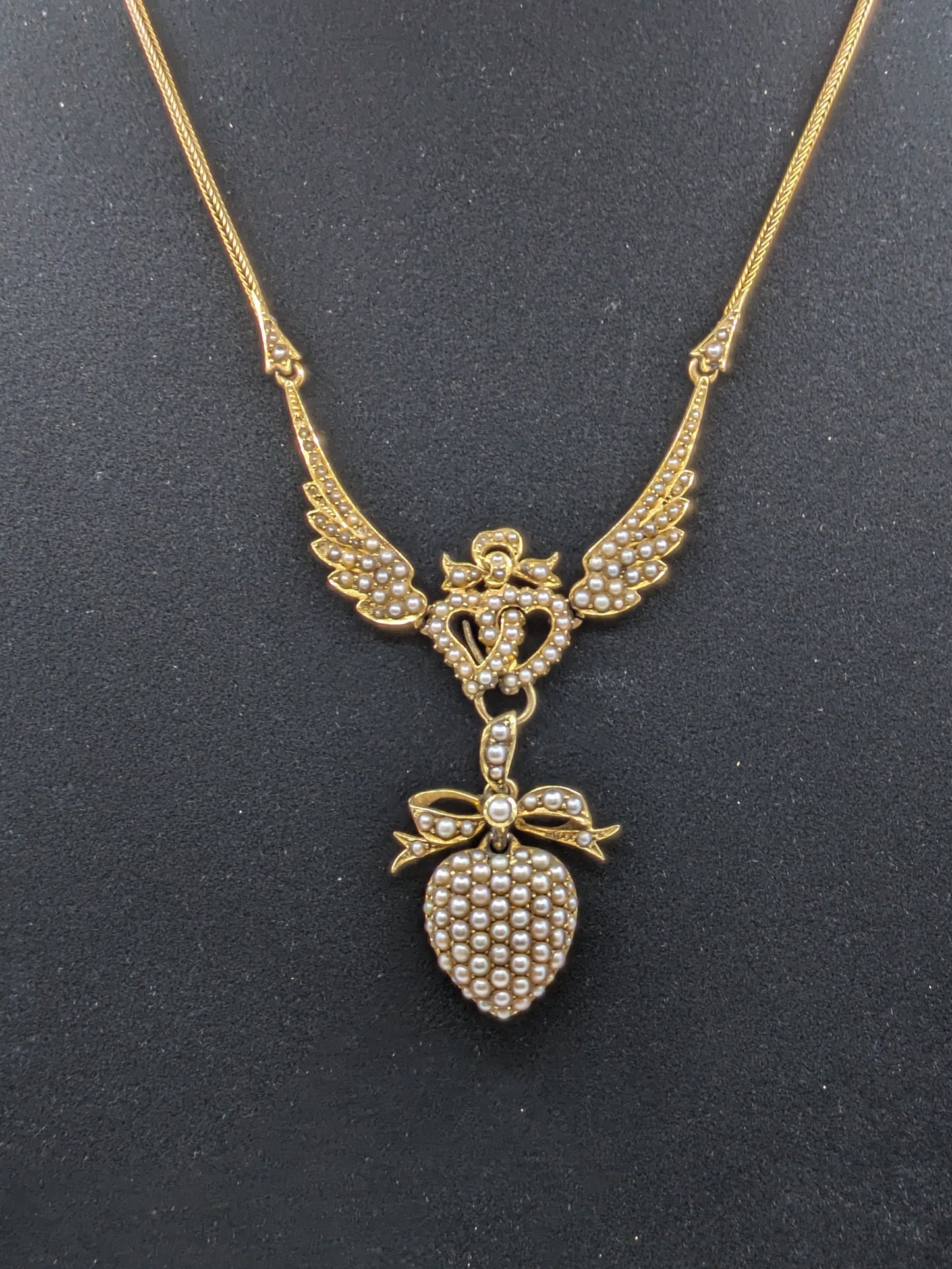 Incredible Edwardian 15k split pearl winged heart locket necklace, dynamic!