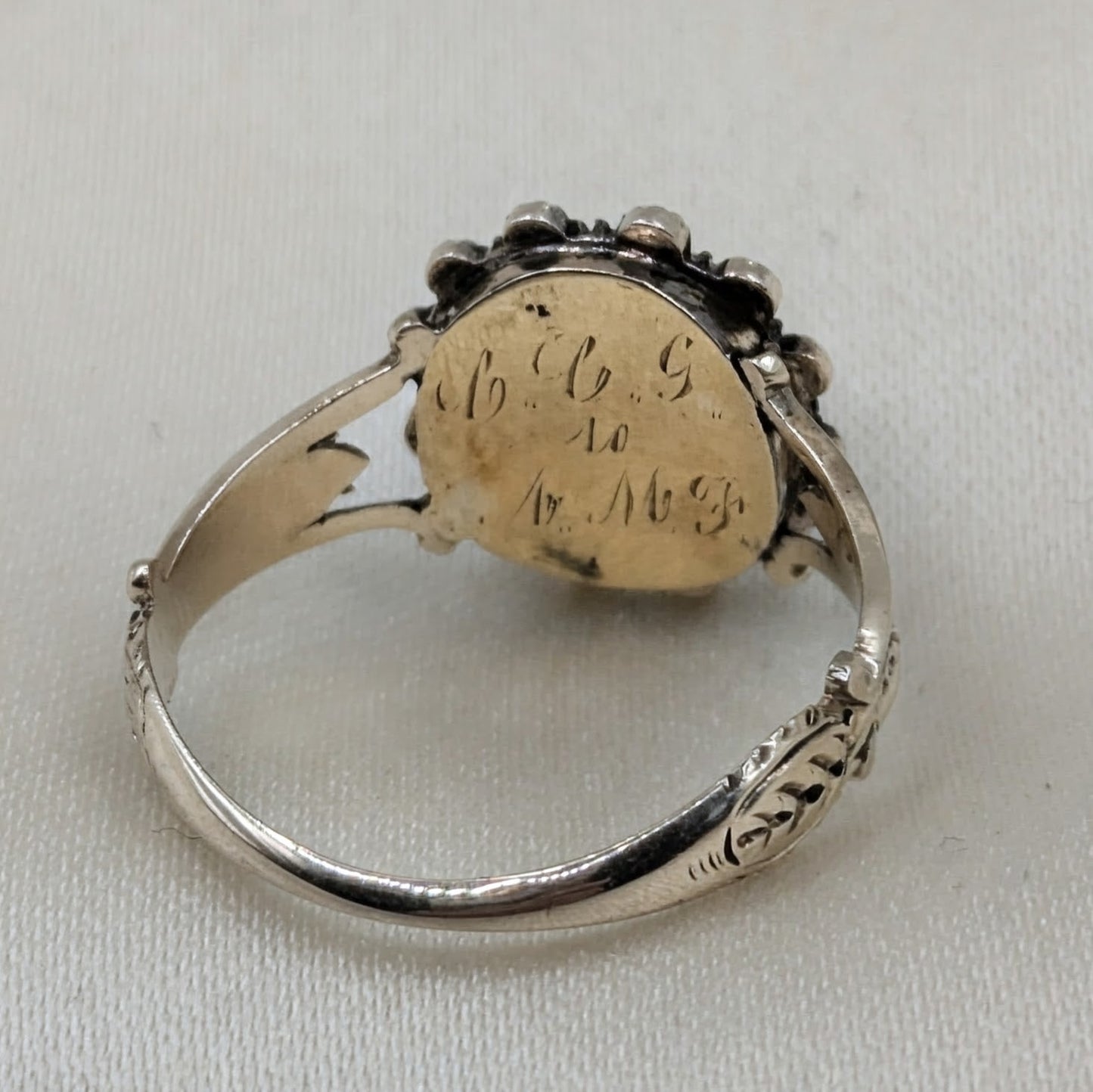 Beautiful circa 1840 Turquoise Pearl and Faceted Jet Gold Ring