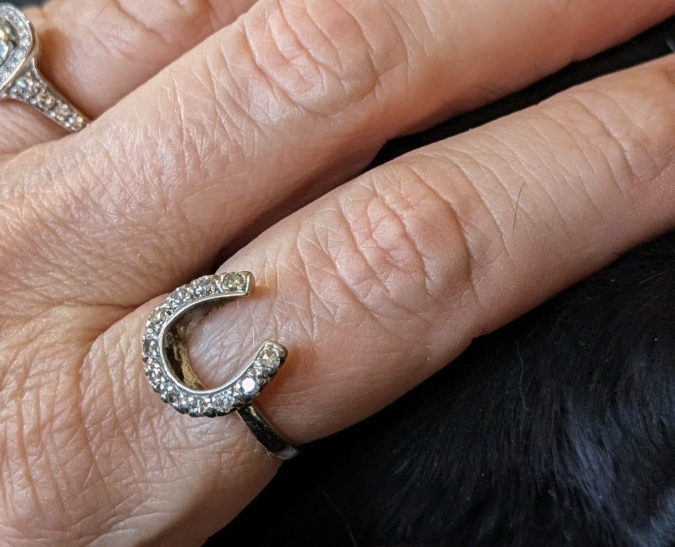 14k Antique White Gold Diamond Horseshoe Ring