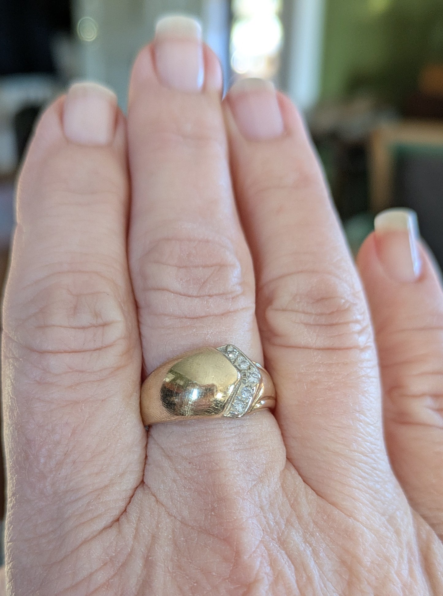 Retro 14k Gold Diamond Ring 5.89 grams size 7