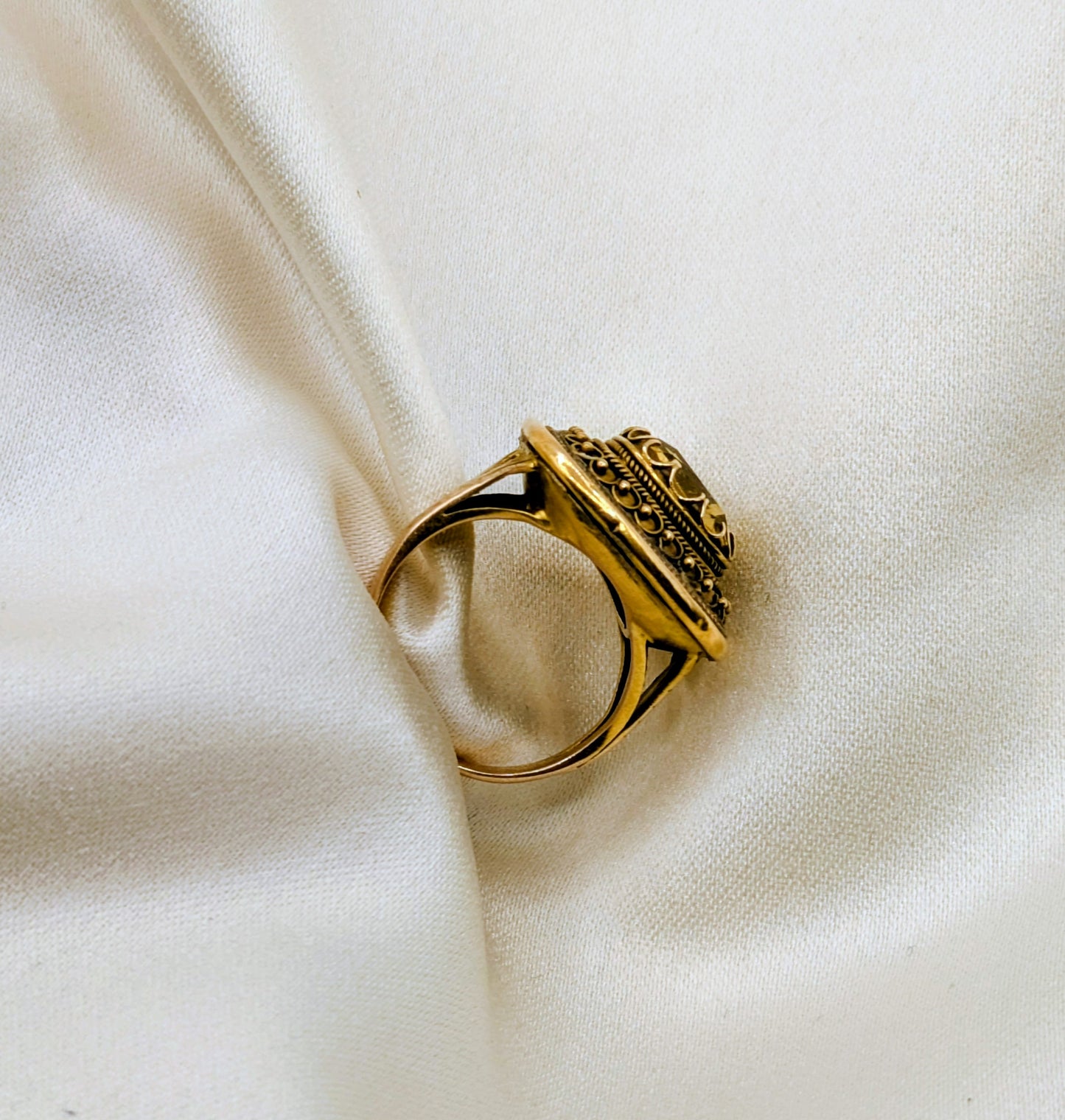 Rare 14k Citrine Victorian Etruscan Revival Ring