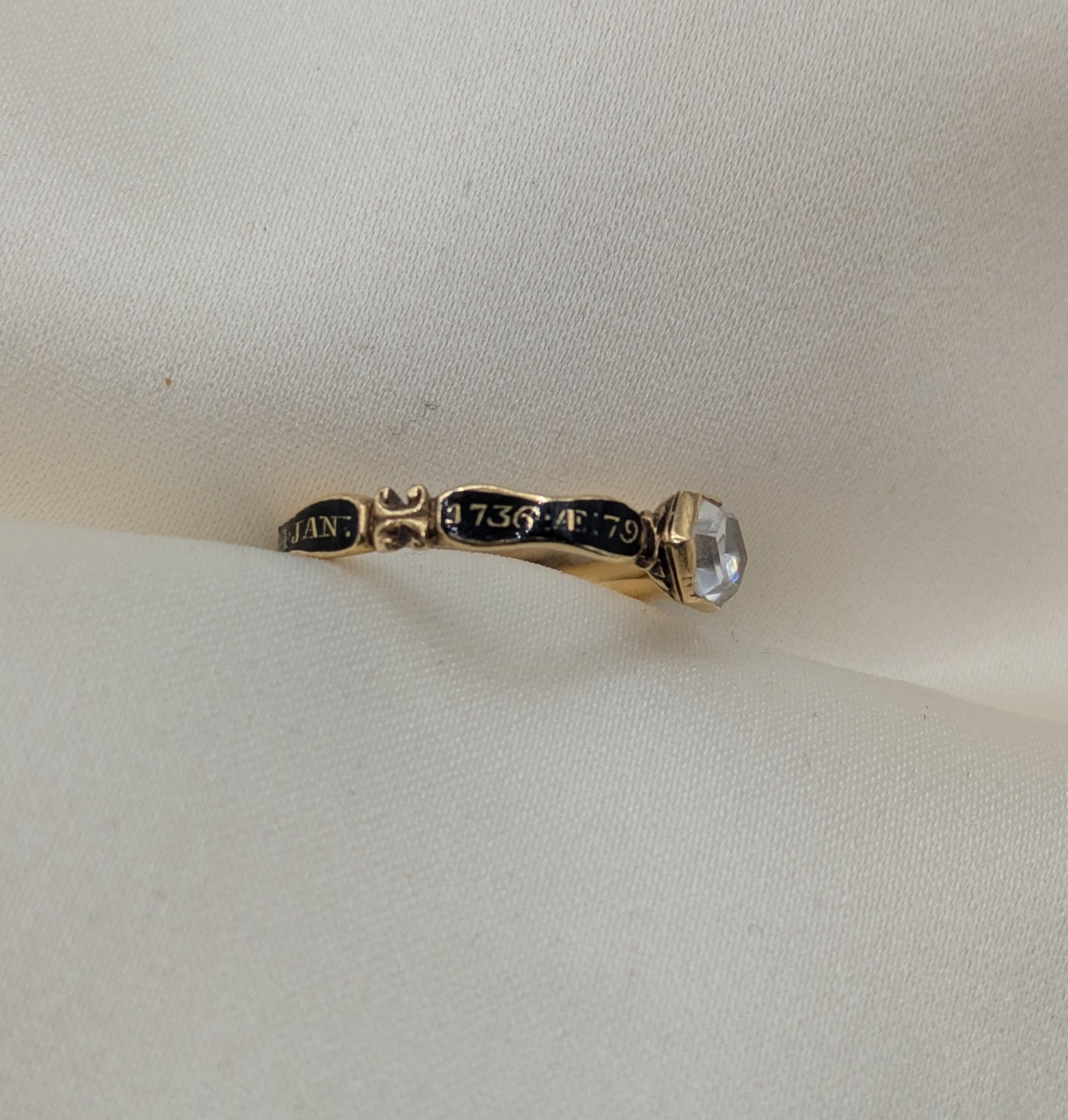 18th century Georgian Memento Mori Memorial Ring Commemorating William Wake, Archbishop of Canterbury, 1736