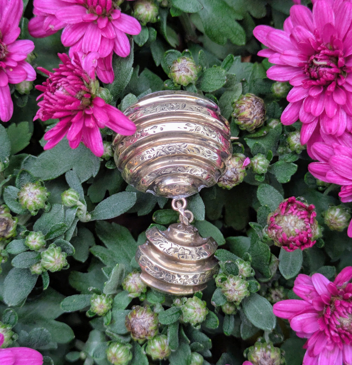 Early Victorian Hot Air Balloon Mourning Brooch with glazed locket, circa 1845