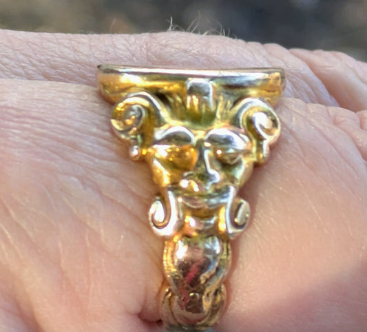 Antique 10k Gold signet Ring Pan Gargoyle west Wind God 10 grams