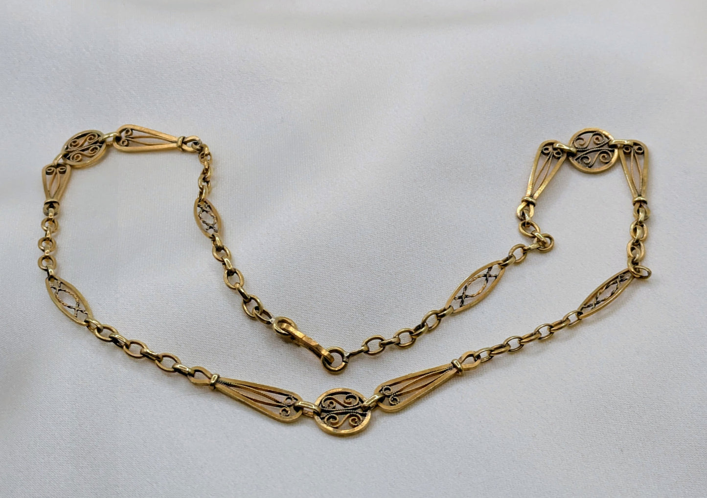 Edwardian Filigree Necklace 16.5"